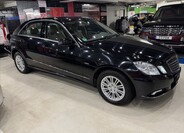 Mercedes-Benz Třídy E 8