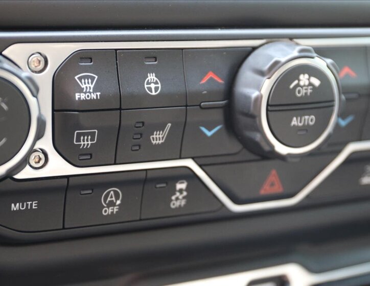 Jeep Gladiator Pick-up 3,7 l 210 kw