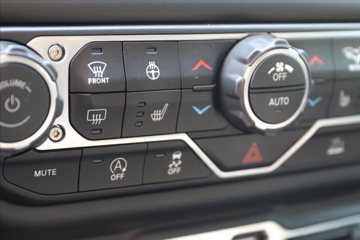 Jeep Gladiator Pick-up 3,7 l 210 kw