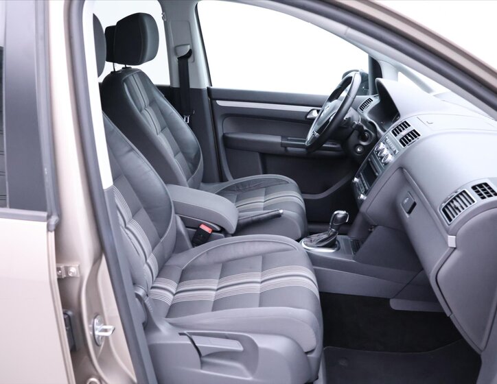 Volkswagen Touran MPV 1,4 l 103 kw