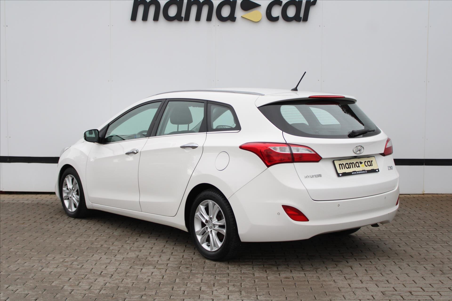 Hyundai i30 Kombi 1,6 l 81 kw
