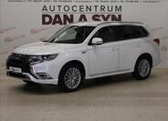 Mitsubishi Outlander 1
