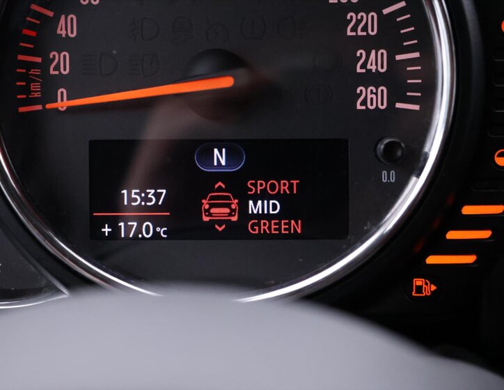 Mini Cooper Hatchback 1,5 l 100 kw