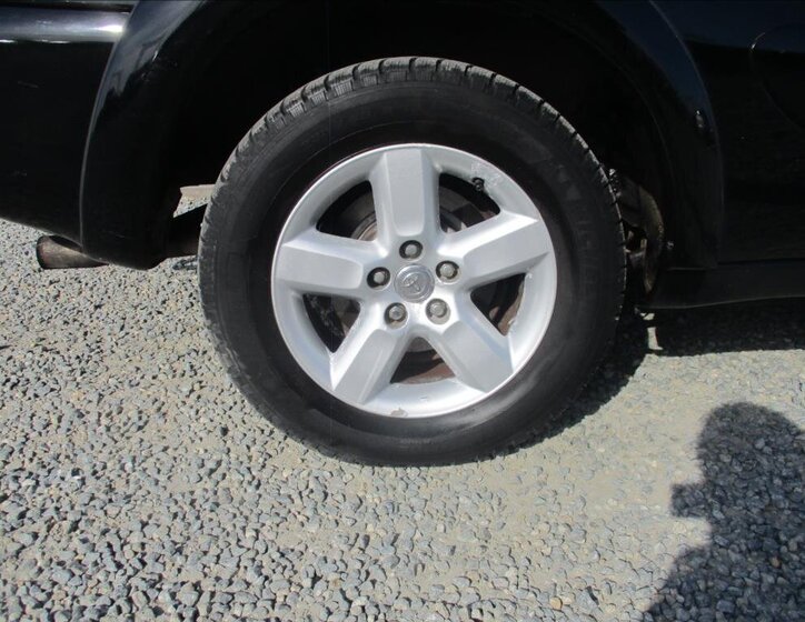 Toyota RAV4 SUV / Terénní 2,0 l 85 kw