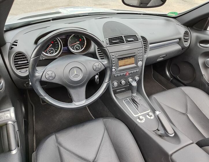 Mercedes-Benz SLK 16