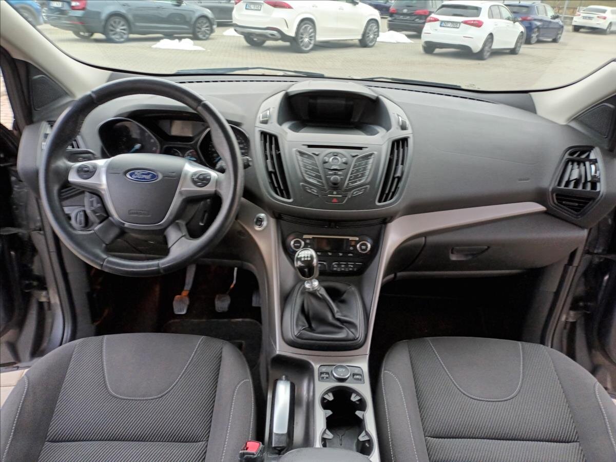 Ford Kuga SUV 1,6 l 110 kw