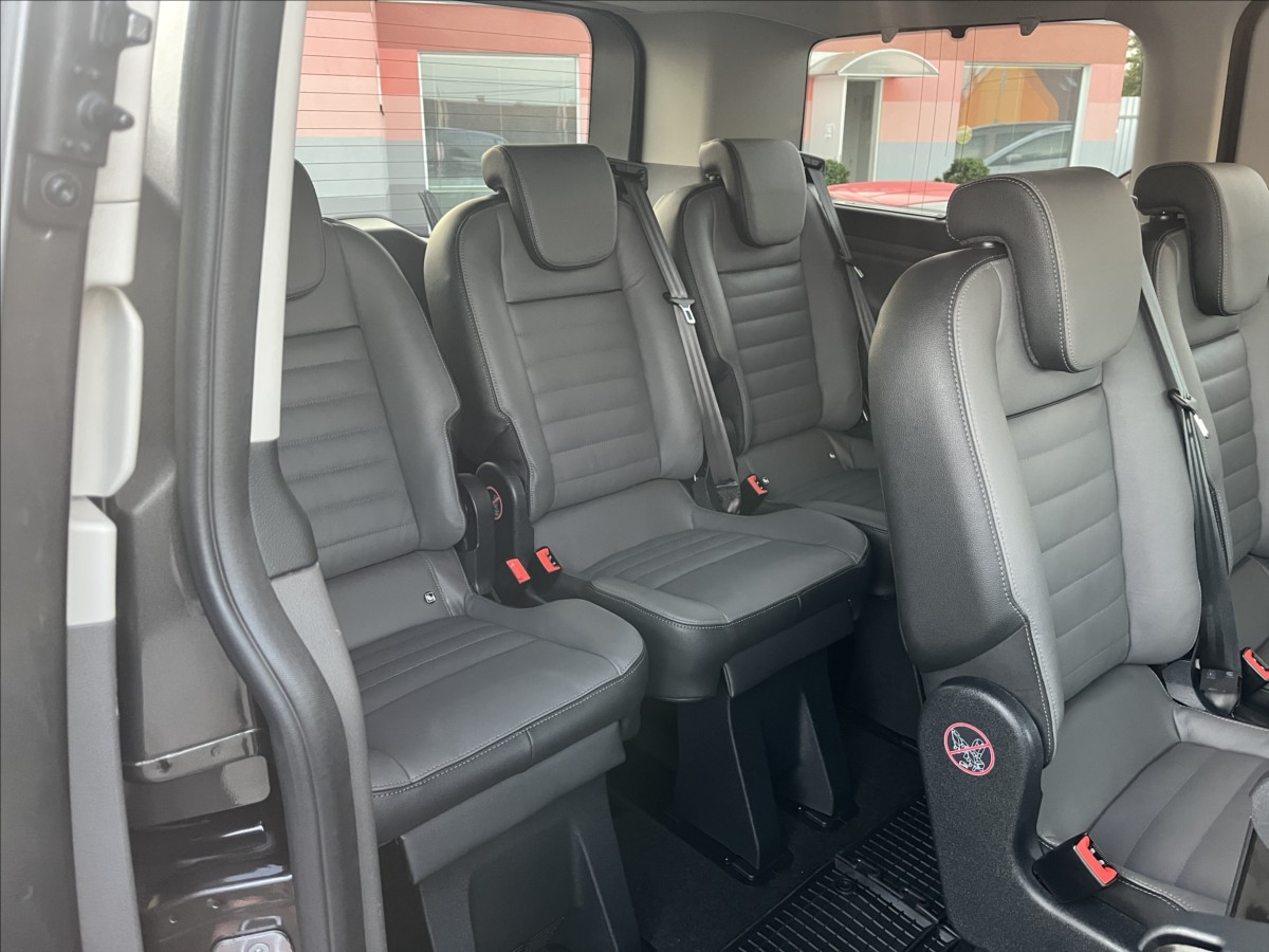 Ford Tourneo Custom