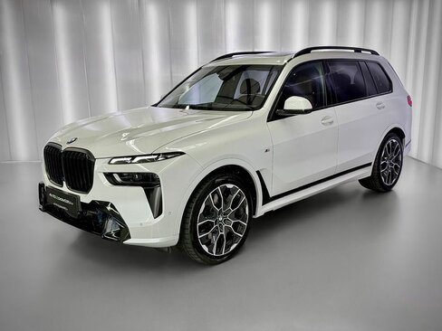 BMW X7 SUV / Terénní 3,0 l 250 kw