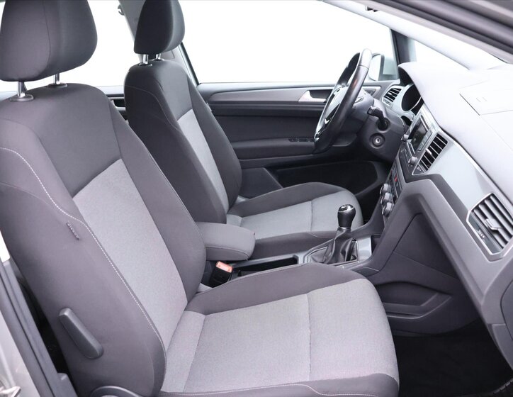 Volkswagen Golf Sportsvan MPV 1,6 l 81 kw