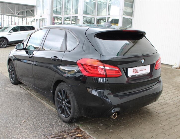 BMW Řada 2 Kombi 1,5 l 103 kw