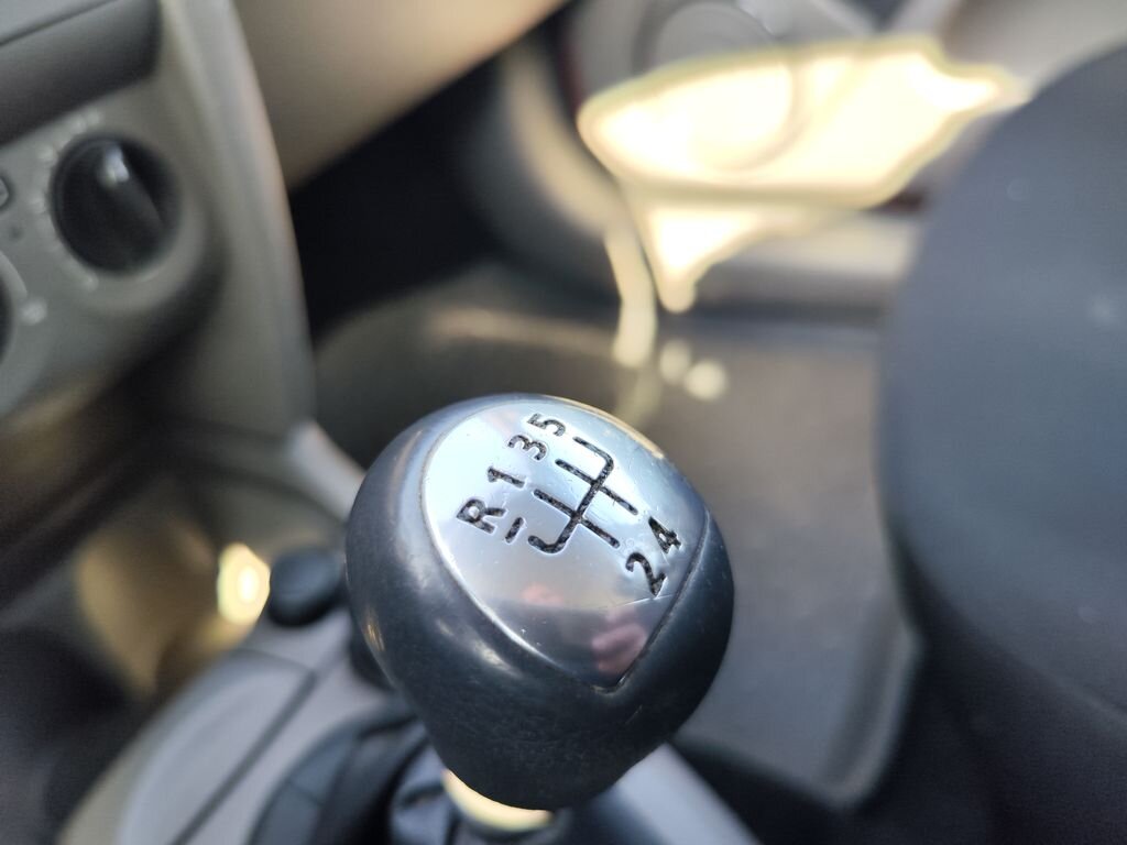 Renault Thalia Sedan / Limuzína 1,1 l 55 kw