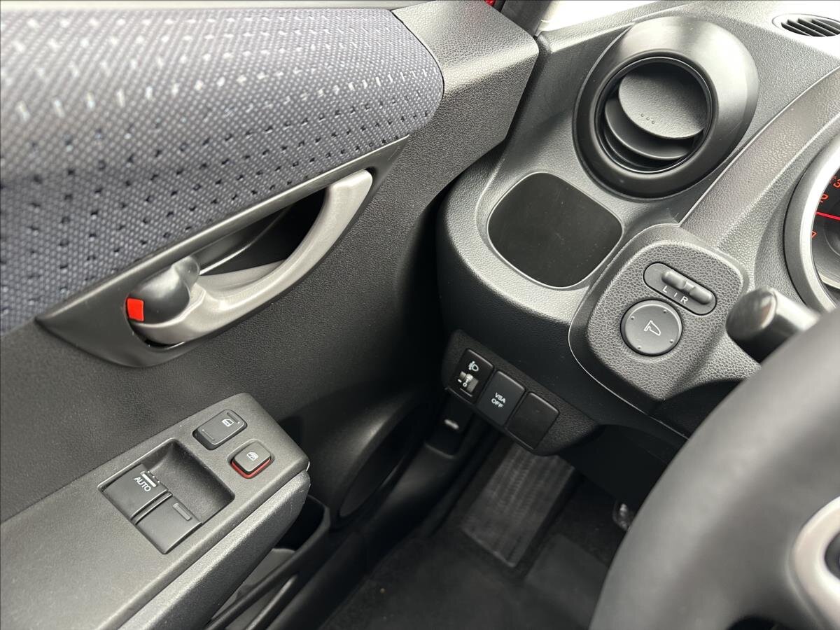 Honda Jazz Hatchback 1,2 l 66 kw