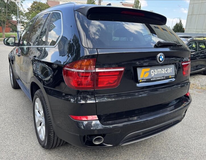 BMW X5 SUV / Terénní 3,0 l 180 kw