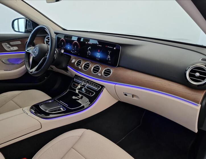 Mercedes-Benz Třídy E 14