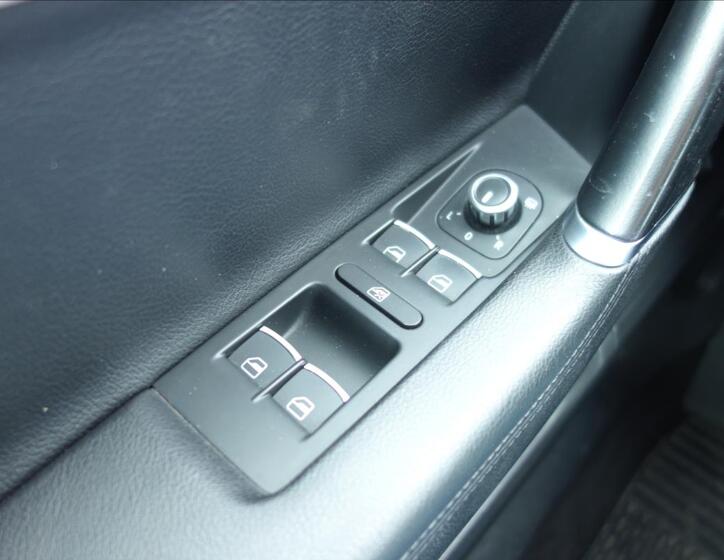 Volkswagen Passat 34