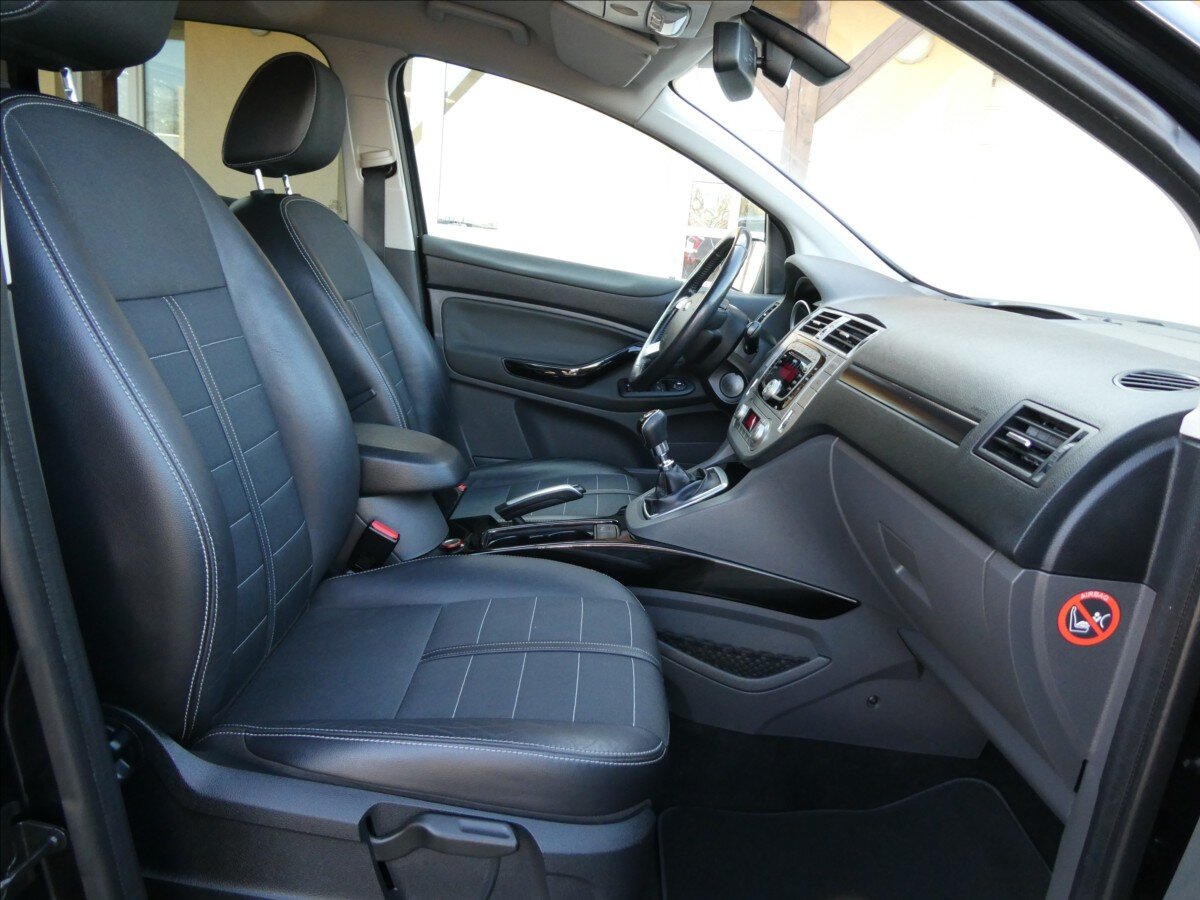 Ford Kuga SUV / Terénní 2,0 l 103 kw