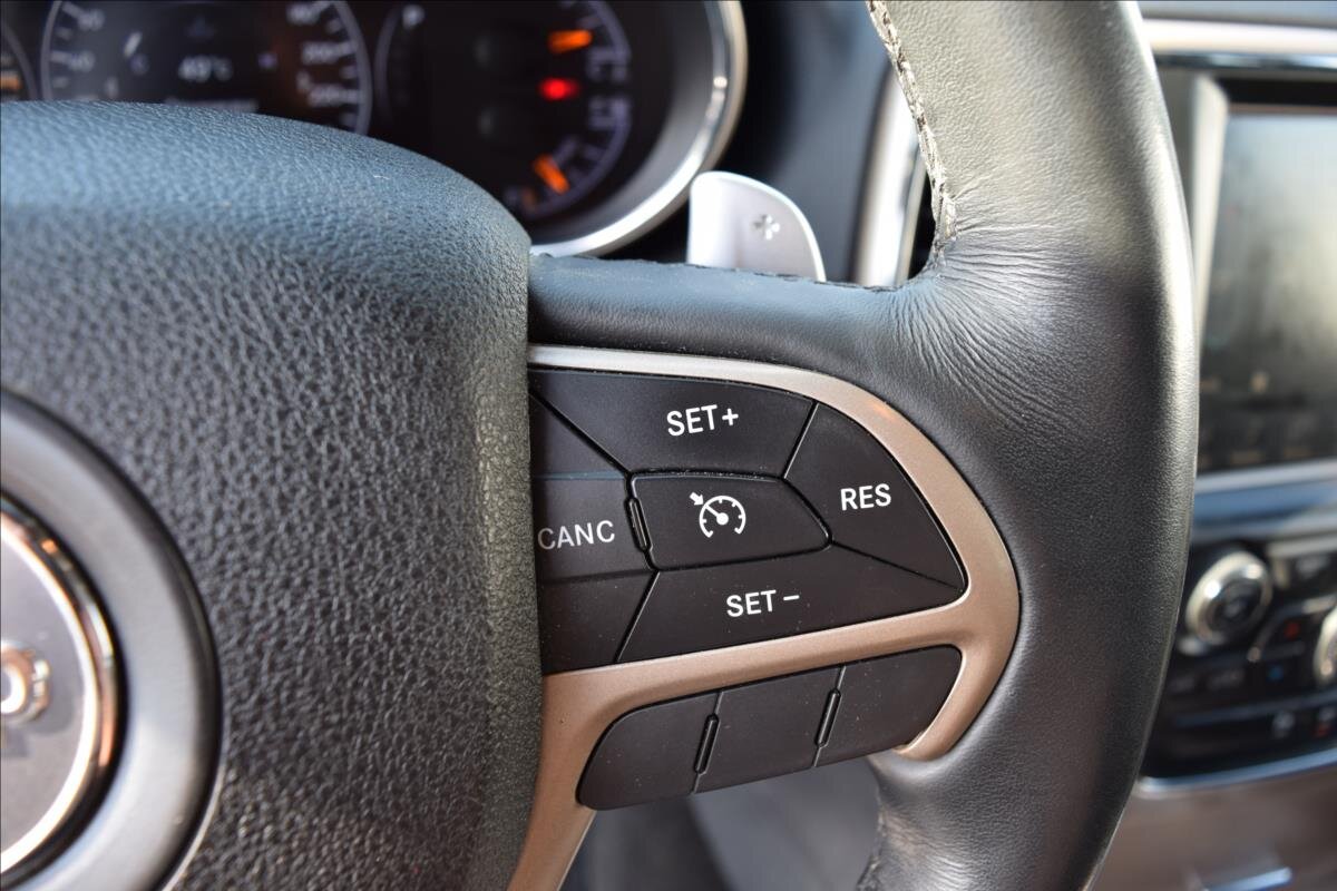 Jeep Grand Cherokee SUV / Terénní 3,0 l 140 kw