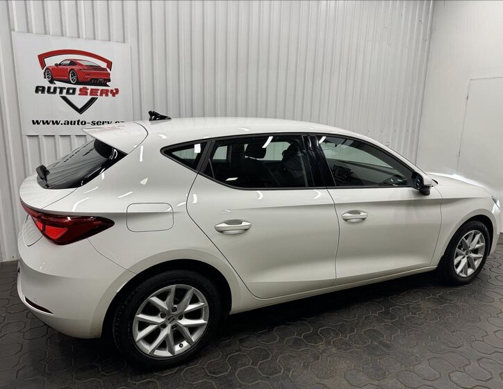 Seat Leon Hatchback 1,5 l 96 kw