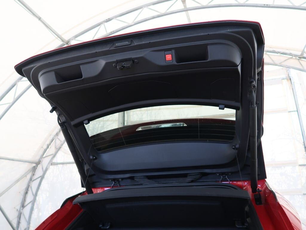 DS Automobiles DS4 Hatchback 1,6 l 132 kw