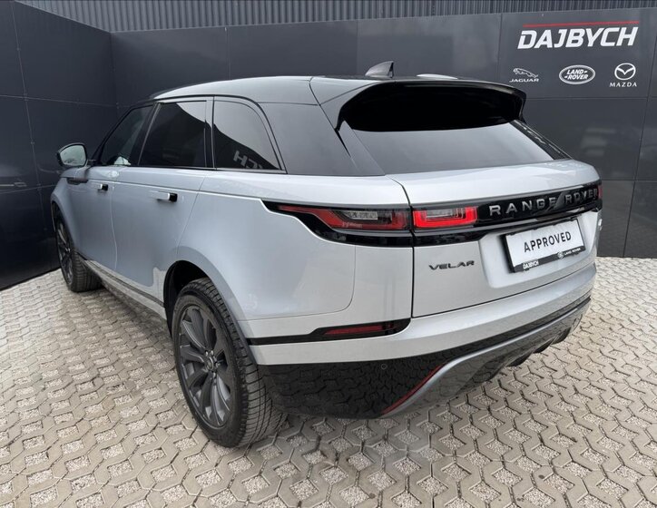 Land Rover Range Rover Velar SUV / Terénní 2,0 l 150 kw