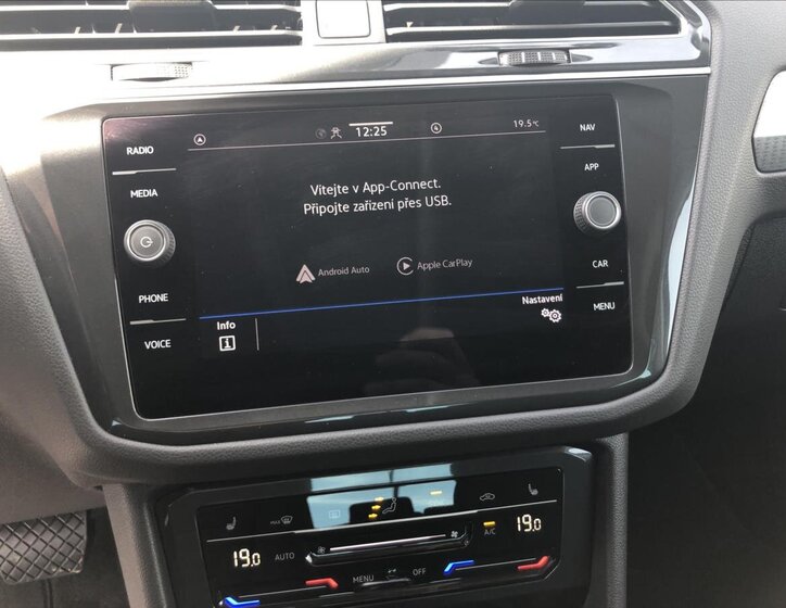 Volkswagen Tiguan 24