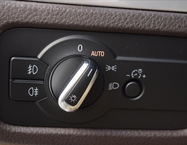 Volkswagen Touareg 40