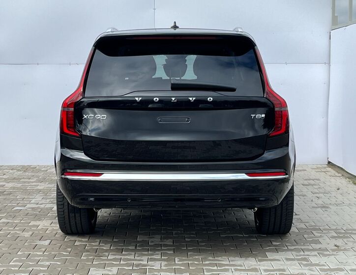 Volvo XC90 23