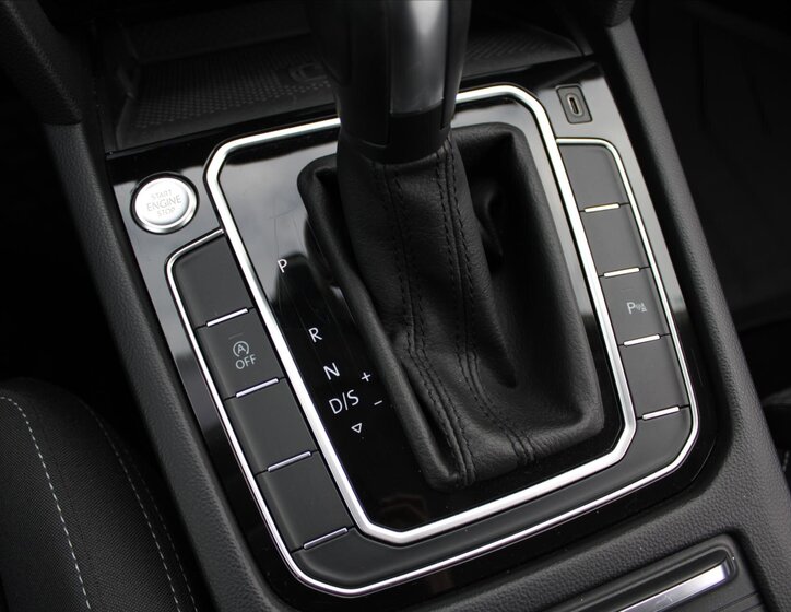 Volkswagen Passat 23