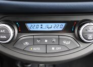 Toyota Yaris Kombi 1,5 l 82 kw