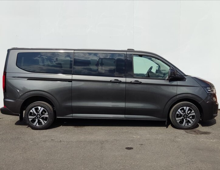 Volkswagen Caravelle MPV 2,0 l 125 kw