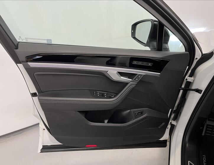 Volkswagen Touareg 26