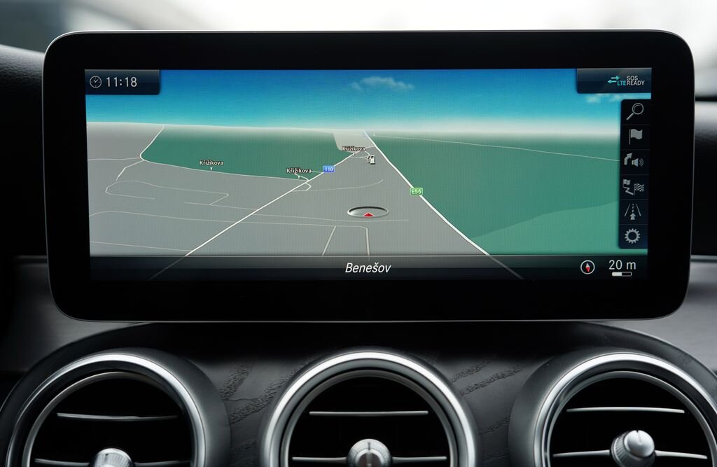 Mercedes-Benz Třídy C Sedan 2,0 l 143 kw