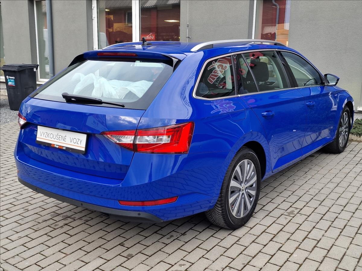 Škoda Superb Kombi 1,5 l 110 kw