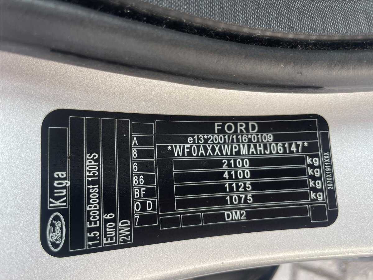 Ford Kuga SUV / Terénní 1,5 l 110 kw