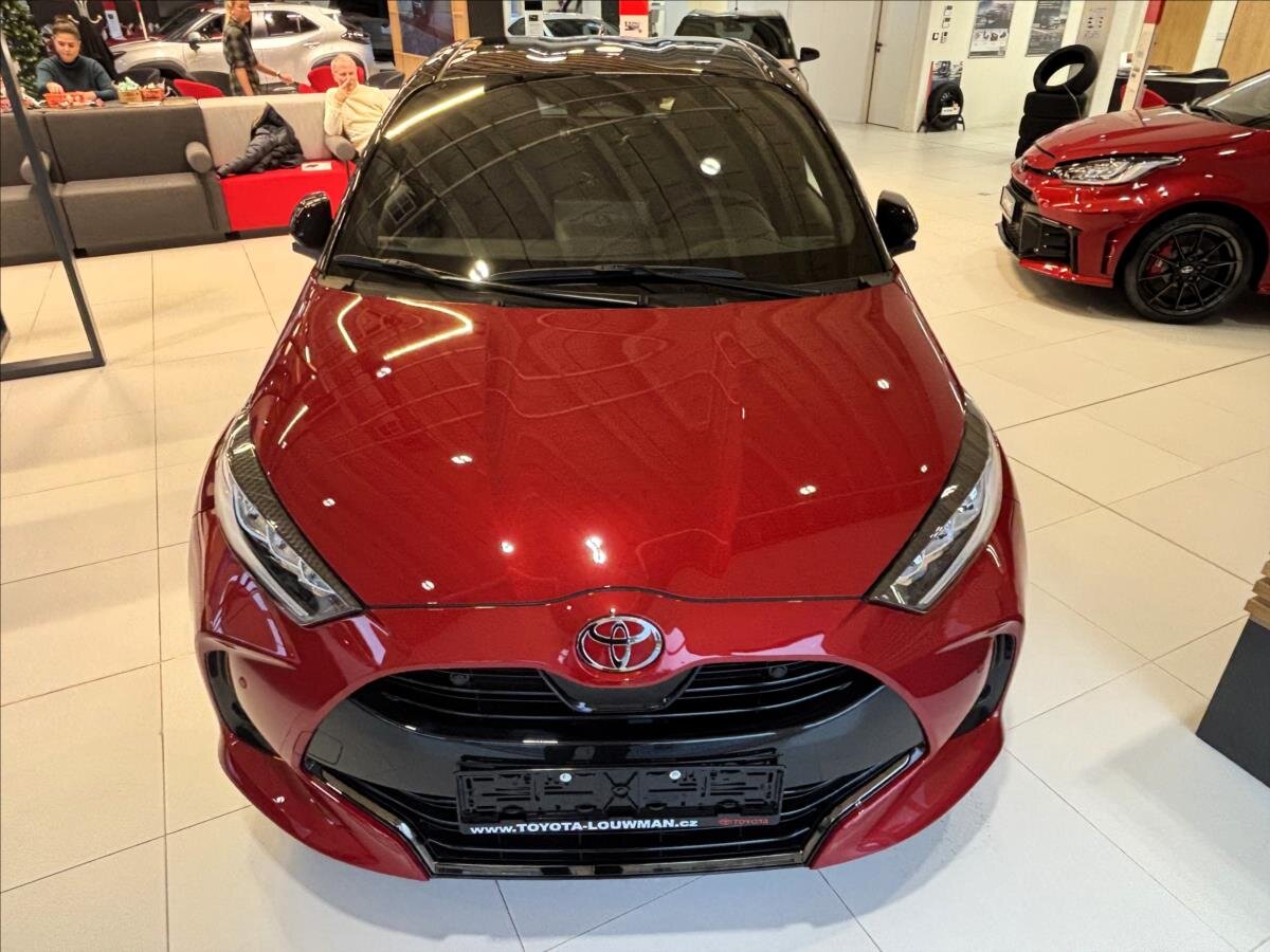 Toyota Yaris Hatchback 1,5 l 96 kw