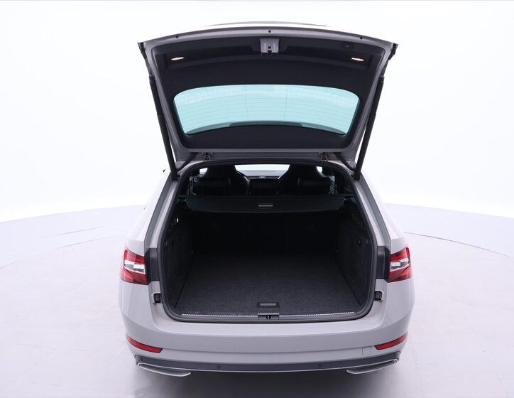 Škoda Superb Kombi 2,0 l 140 kw