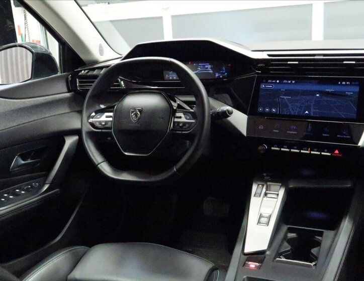 Peugeot 308 Kombi 1,5 l 96 kw