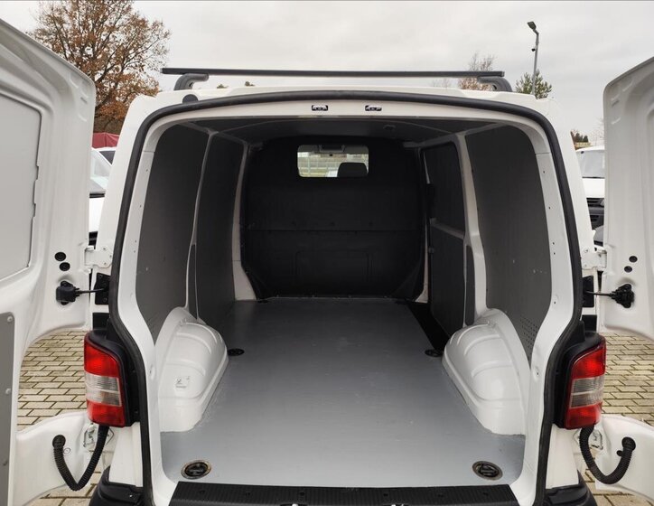 Volkswagen Transporter VAN-Minibus 2,0 l 84 kw