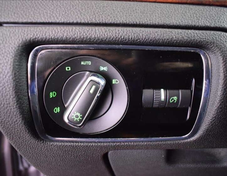 Škoda Superb Kombi 2,0 l 125 kw