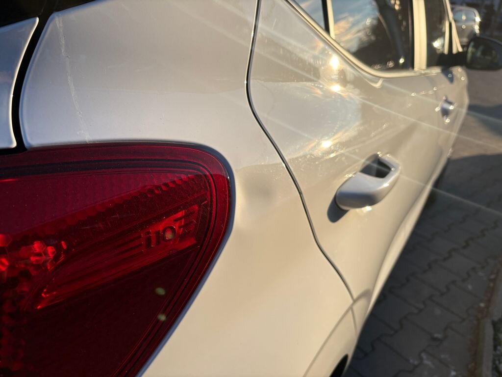 Hyundai i10 Hatchback 998,0 49 kw