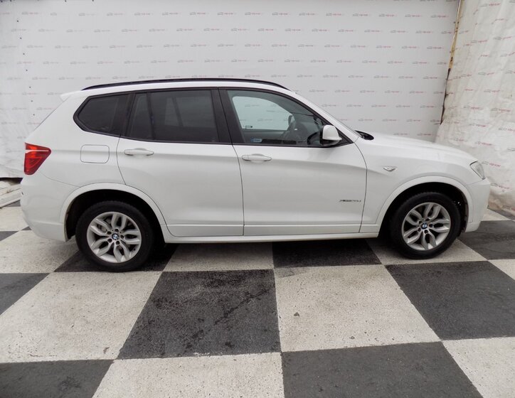 BMW X3 SUV / Terénní 2,0 l 135 kw