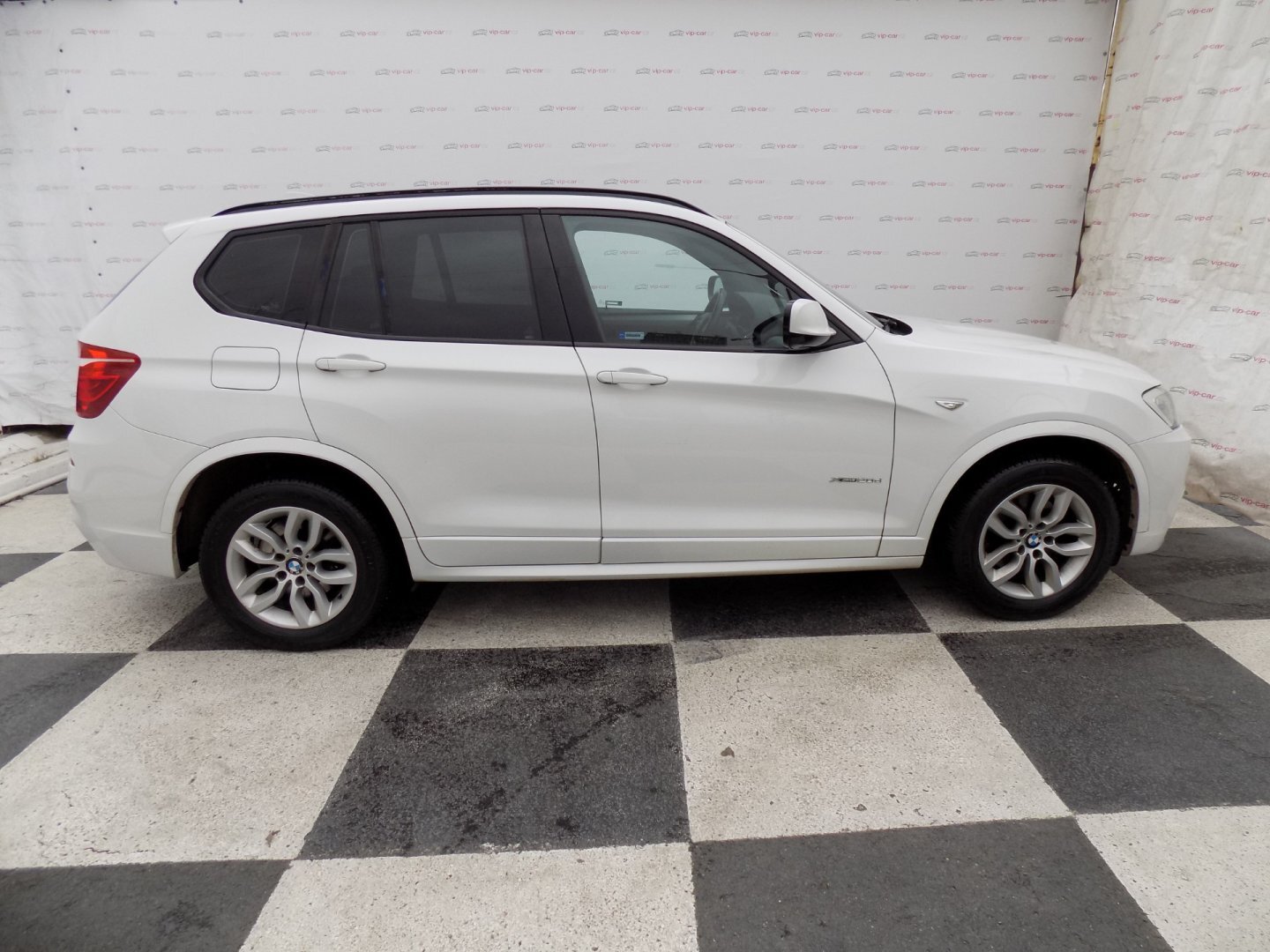 BMW X3 SUV / Terénní 2,0 l 135 kw