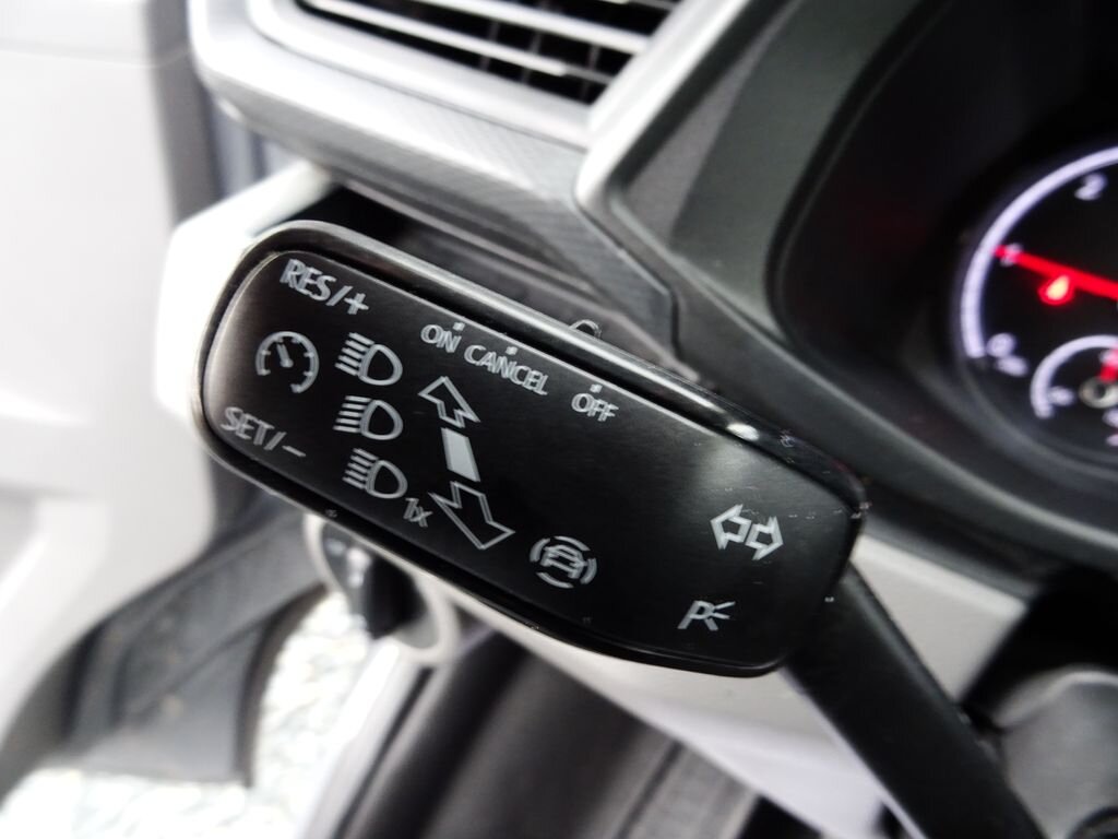 Volkswagen Transporter Skříň 2,0 l 110 kw