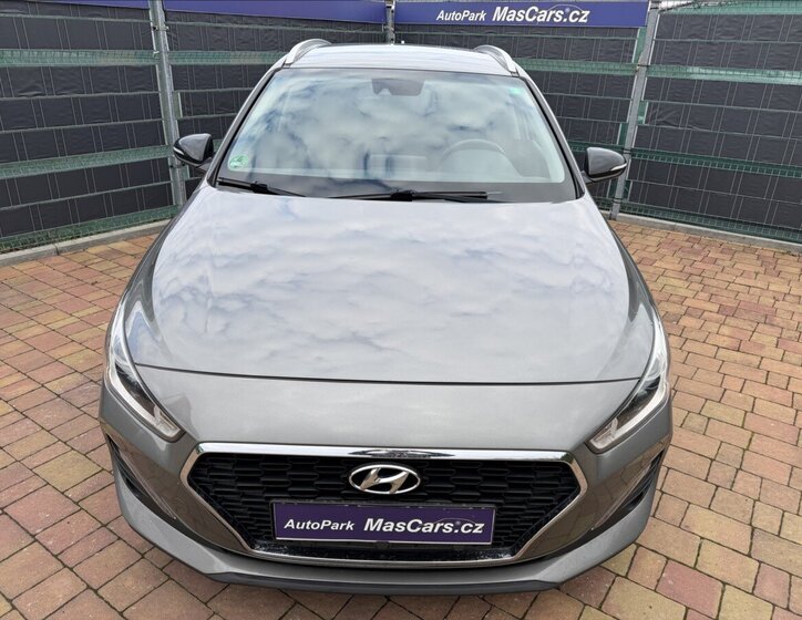 Hyundai i30 Kombi 998,0 88 kw