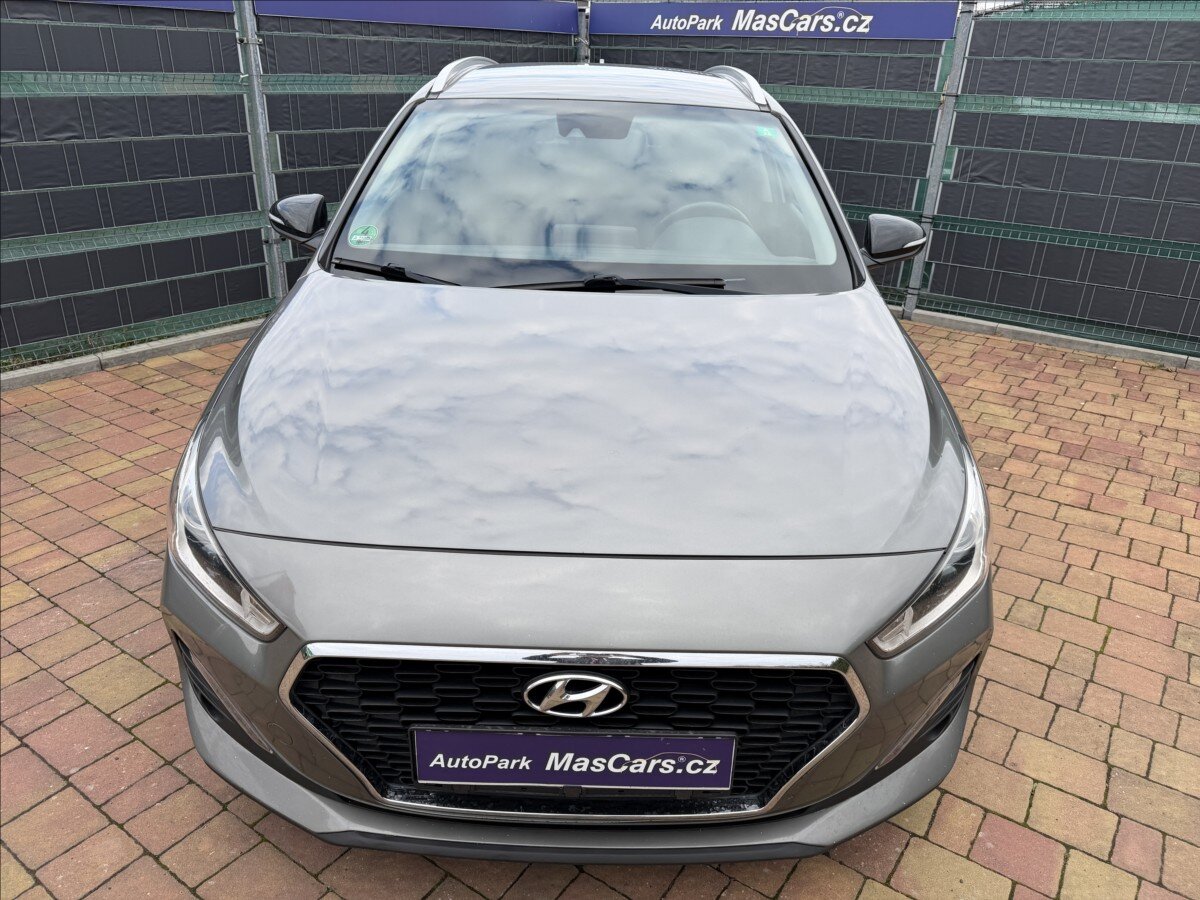 Hyundai i30 Kombi 998,0 88 kw