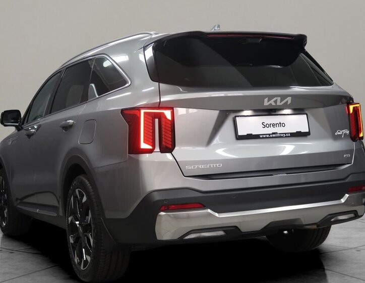 KIA Sorento SUV / Terénní 2,2 l 142 kw