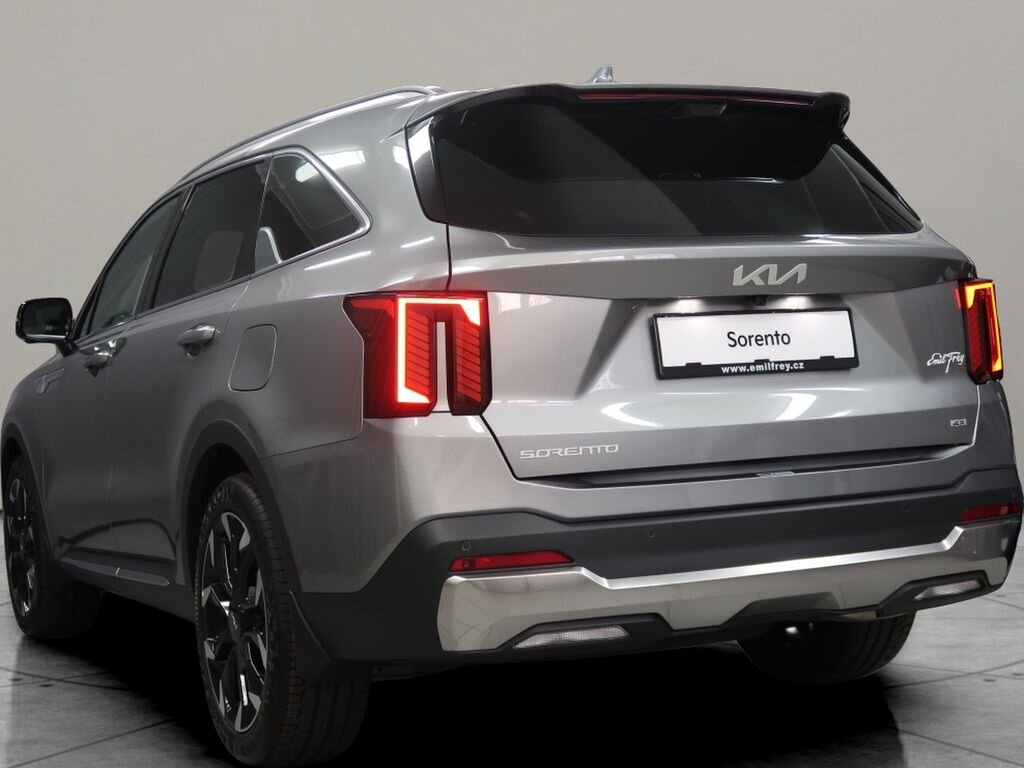 KIA Sorento SUV / Terénní 2,2 l 142 kw