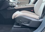 Volvo XC90 SUV / Terénní 2,0 l 335 kw