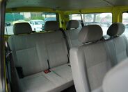 Volkswagen Caravelle 18