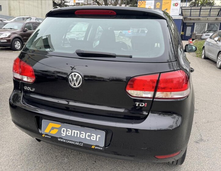 Volkswagen Golf Hatchback 1,6 l 77 kw